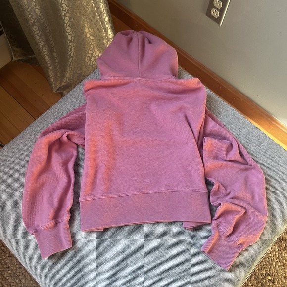 Sunday Best Crop Sweatshirt Small light Pink - Picture 7 of 9